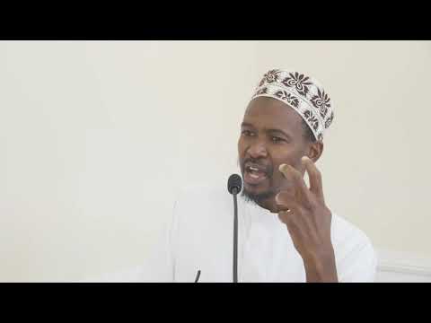 Fear of poverty or belief in Allah | Shaykh Ebrahim Bah