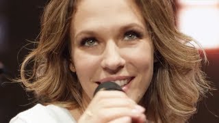 Lorie Pester - LA VIE EST BELLE (clip)