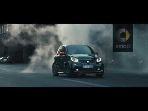 Anuncio Smart BRABUS 2016