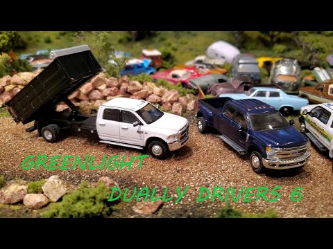 NEW Greenlight Dually Drivers Series 6  SEALED CASE with a CHASE!!!