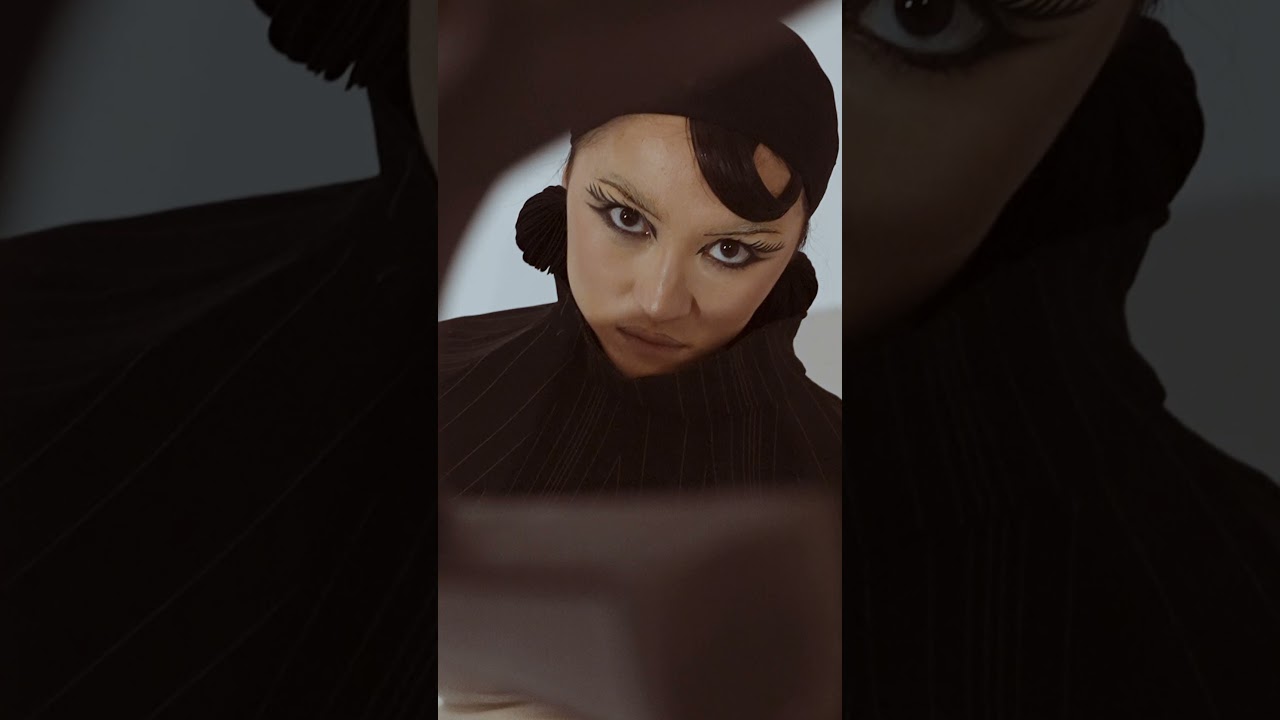 Avant-Garde Styling Shoot