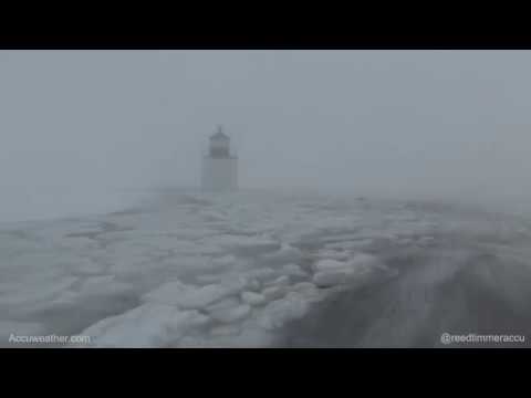 Record-breaking storm / tidal surge at Salem, MA lighthouse during Blizzard of 2018