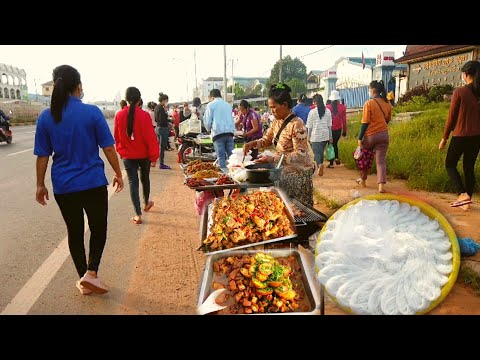 You have only 0.75$ you can eat cheap and Delicious Cambodian Breakfast in Sihaknuk Ville