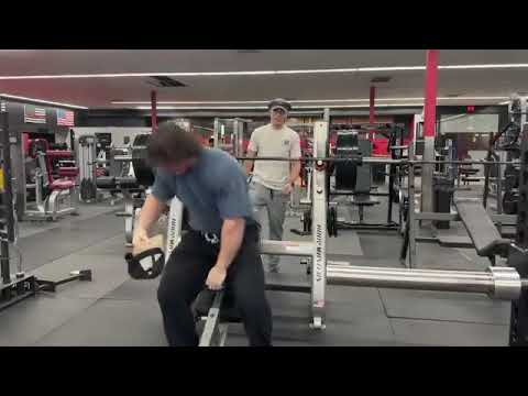 Sam Sulek's Spring Bulk Day 59 - Chest and Shoulders(Car talk+posing!)