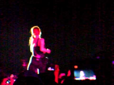 Miss A - Fei's solo @ Mnet Ultimate Live in Asia (Singapore) 4th Dec 2010