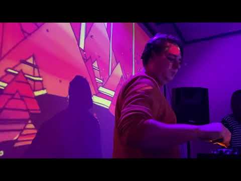 Igor D. drops Fernando Olaya - Face To Face (Dabeat & Juan Pablo Torezz Remix) @ Progressive Tales