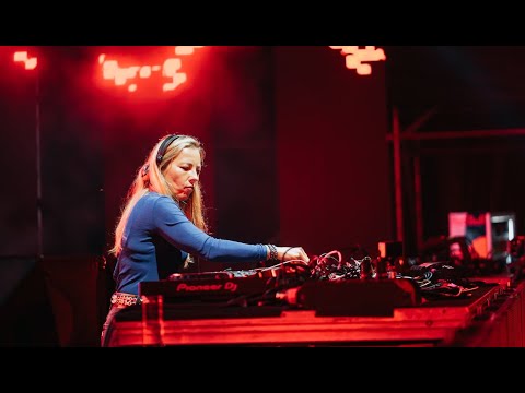 Paula Cazenave @ Aquasella Festival 2024 [Videoset]