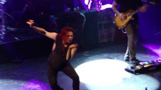 My Chemical Romance "You Know What They Do ... " Live Paris La Cigale - 01/11/10 HD 