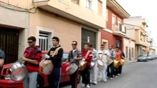 preview picture of video 'Banda de tambores del Cristo Resucitado y San Pedro, Las Torres De Cotillas (Murcia).AVI'