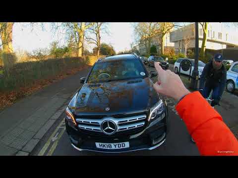 Gandalfed Sparkly Steering Wheel Cover gets off Scott-free - HK18YDD