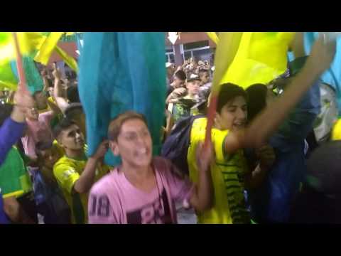 "DONDE JUGUES VAMOS A ESTAR(2)ðŸŽµ LA BANDA DE VARELA/ DYJ 0 SAO PABLO 0/ COPA SUDAMERICANA" Barra: La Banda de Varela &bull; Club: Defensa y Justicia