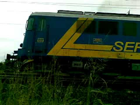 DOUBLE HEADED(60-0761-1+060-DA-151) TRAIN NEAR BUFTEA