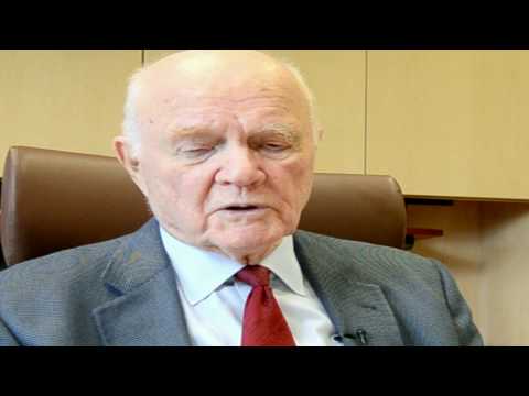 Senator John Glenn talks about his Friendship 7 space flight