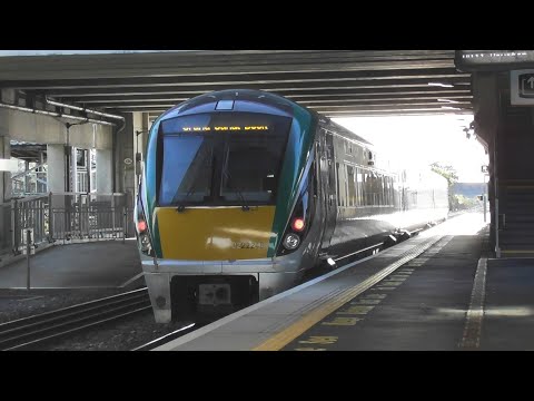 Irish Rail 22000 Class Intercity Train 22248 - Clondalkin & Fonthill Station