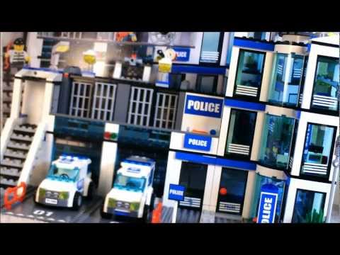 LEGO City 7498 Police Station Review