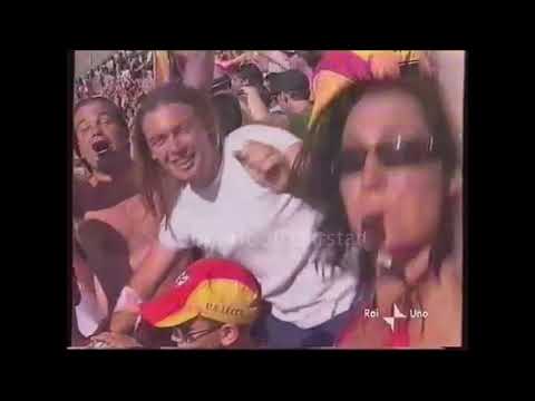 Lecce 2-1 Lazio salvezza dei salentini con invasione di campo17-6-2001