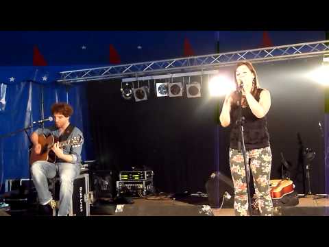 Sara Lugo  Acoustic session - Afrika Karibik Festival 2013