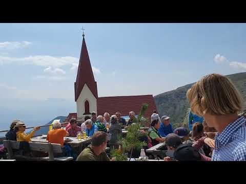 20230826 Latzfonser Kreuz - musica al rifugio