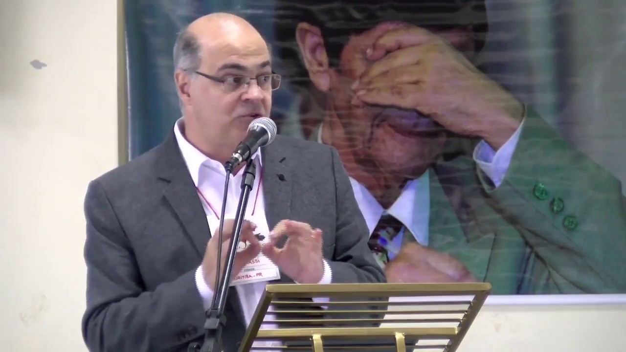 Amai-vos e Instruí-vos - Cosme Massi