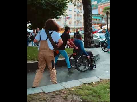 Borja Catanesi Guitarplayer Sharing happiness trough music! #Shorts