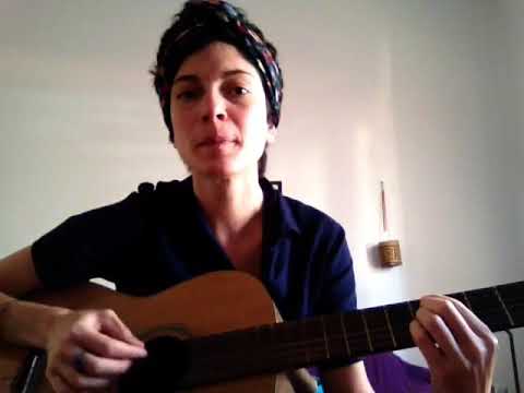 julia valiengo - "canção do mundo maior"