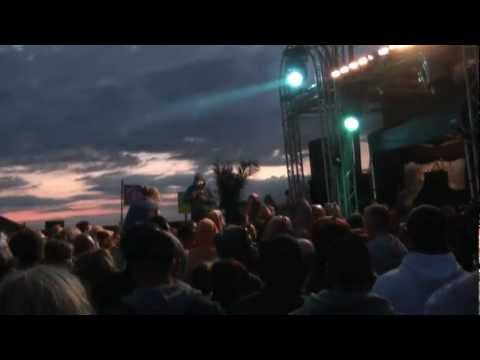 Johan Gielen plays Lexicon 4 - Reach Me (Svenson & Gielen Remix) @ Luminosity Beach Festival 2012 p5