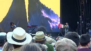 IBEYI "No Man Is Big Enough For My Arms" à Beauregard