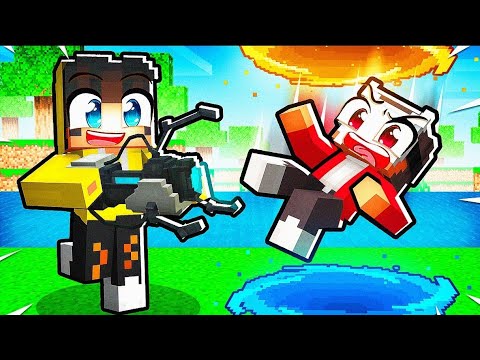 I trolled my friends with a portal gun in Minecraft MANHUNT! 🌀 | Minecraft