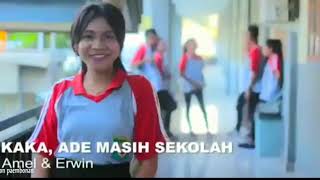 Download lagu Kaka Ade masih Sekolah mp3 Download lagu Kaka Ade masih Sekolah mp3
