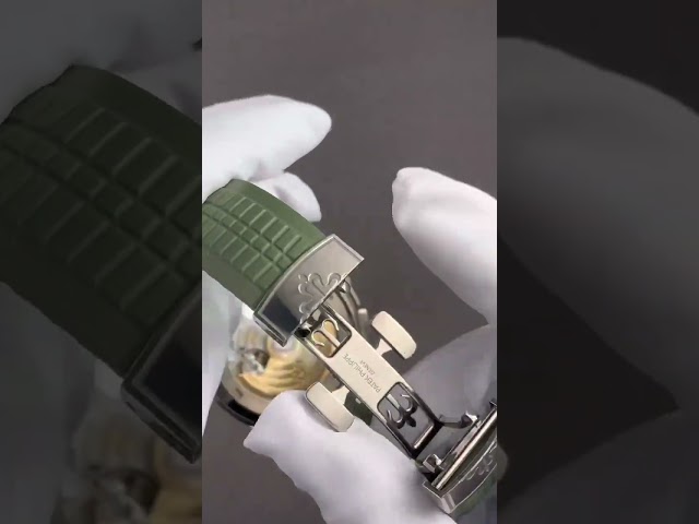 Vídeo relacionado con ROUHO Liberación Rápida Reemplazo Banda de Reloj Piel Genuina Cierre Desplegable Correa Reloj para Patek Philippe-Azul 22mm