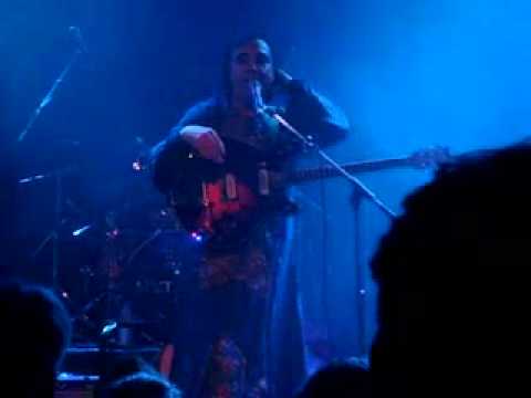 Os Mutantes - Sergio Dias introduces Querida Querida