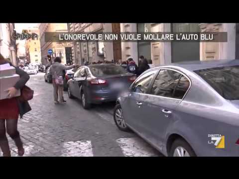 download lagu mp3 mp4 Auto Blu Politici, download mp3 Auto Blu Politici free downloadn, video klip Auto Blu Politici