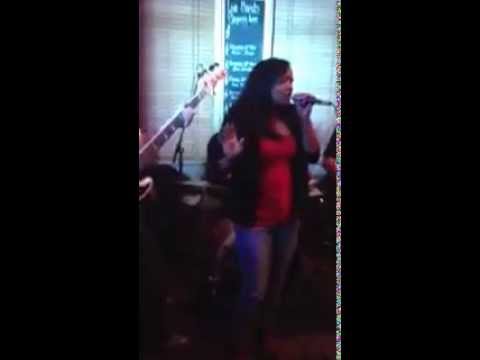 Impromptu performance! Sahara C with Pure Genius