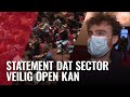 Protest coronasluiting: haren knippen in culturele gebouwen