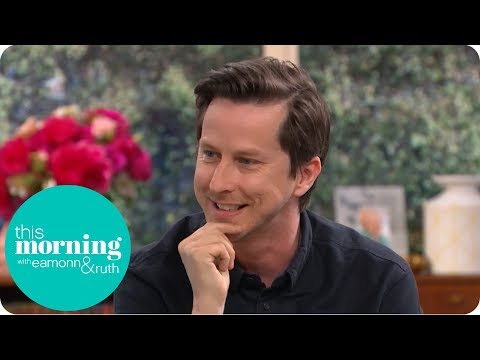 download lagu mp3 mp4 Lee Ingleby, download lagu Lee Ingleby gratis, unduh video klip Lee Ingleby