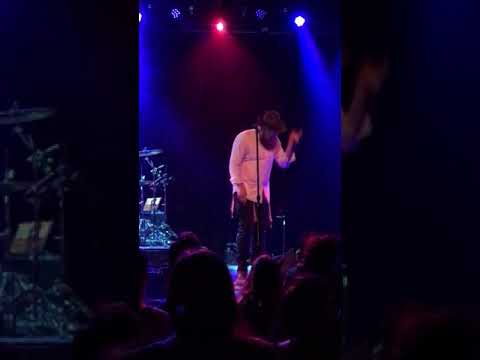 Alex Clare 2017 - Too Close