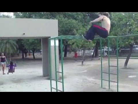 bacomando vermelho parkour rio valentines day