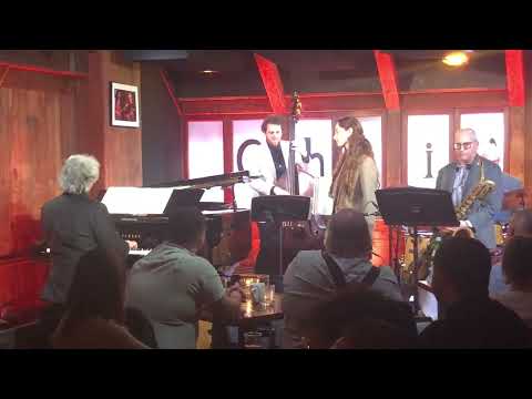 "Never Been in Love" Smulyan/Reno/Malinverni/Migliore/Wilson live at Chris'Jazz Cafe Phila PA