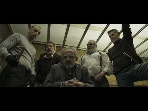 Teaser tráiler de Aves de corral