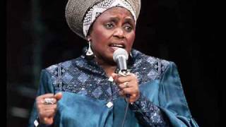 Tribute to Miriam Makeba (4 March 1932 - 9 November 2008)