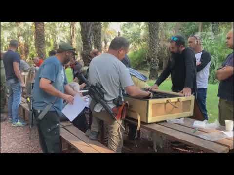 Top News-Izraeli i thirri, braktisën gjithçka dhe erdhën/Rezervistët izraelitë nxitojnë për në luftë