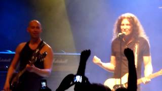 Skin : &quot; Tower Of Strength&quot; Shepherds Bush Empire 16-12-12
