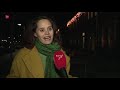 'Samen maken we het lichter' met kerstlampjes aan