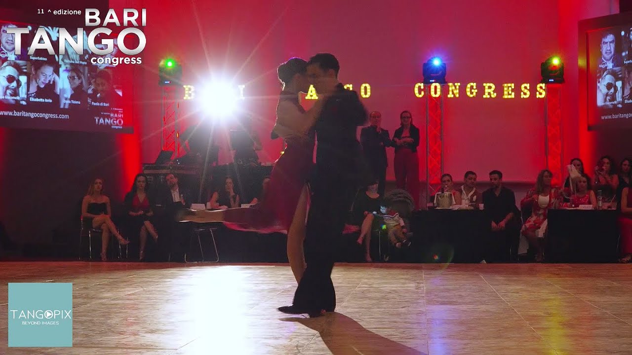 Andrea Vighi & Chiara Benati dance Roberto Goyeneche - El último café