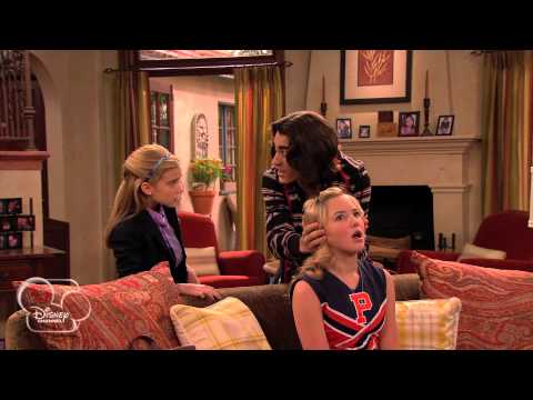 Video trailer för Dog with a Blog | Stan of the House - Meet the Family! | Disney Channel UK