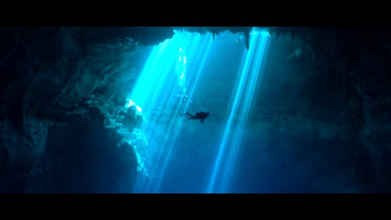 Scuba Diving Ancient Mayan Sinkholes in Mexico - Cenotes facade placeholder
