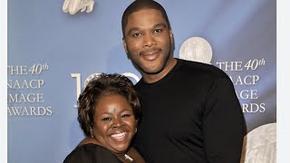 CASSI DAVIS IS ALIVE LIVING HER BEST LIFE...TYLER PERRY DEBUNKS FAKE NEWS