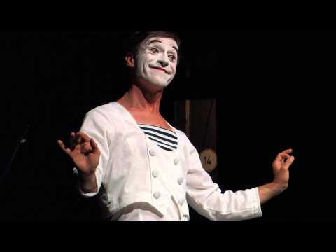 JOMI als Marcel Marceau mit Maskenmacher