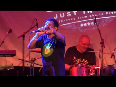 Winston Francis w/Rude Rich & The High Notes - Kingston Town (live at FS 2017)