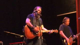 &quot;Feel Alright&quot;...  Steve Earle &amp; The Dukes 2016